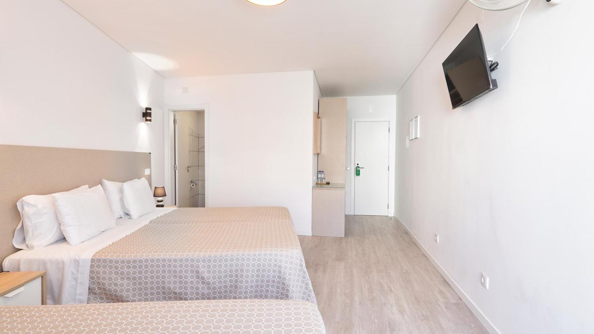 Guest House Dianamar 알부페이라 외부 사진